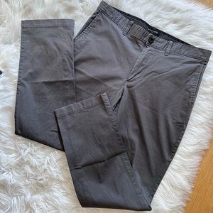Banana Republic Aiden Fit Pants - Size 33/30 - Grey